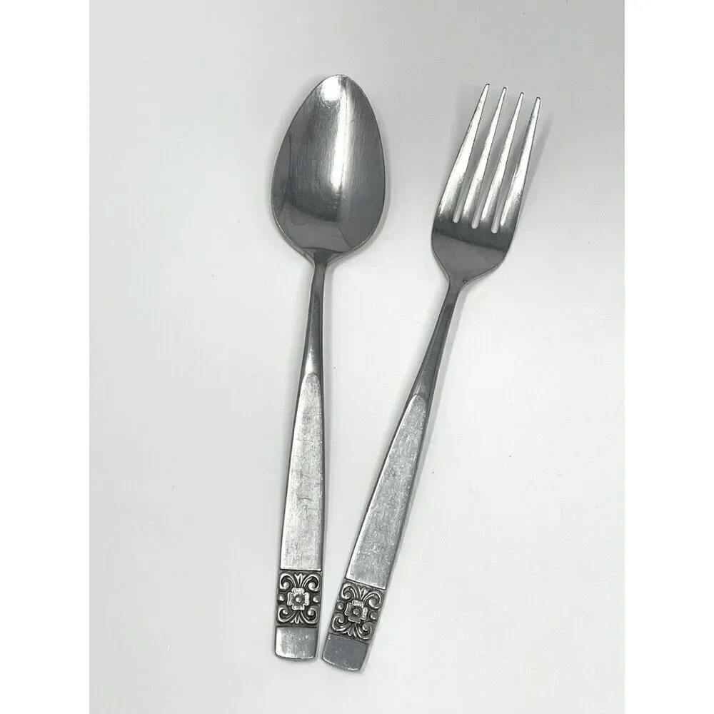 United Silver Stainless Flatware Oval Place Spoon 7.5” Dinner Fork 7.75”